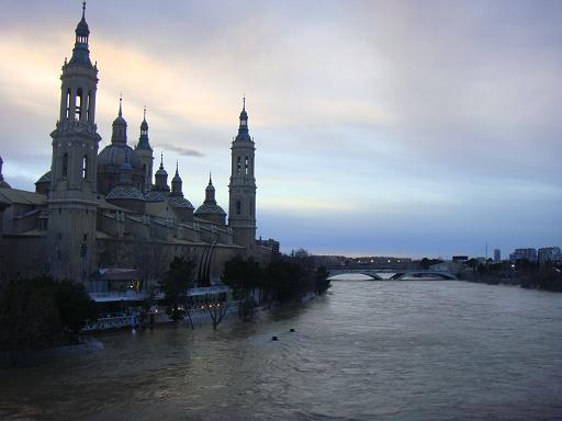 Riada del Ebro el 23 de enero de 2013 a su paso por Zaragoza. 48.