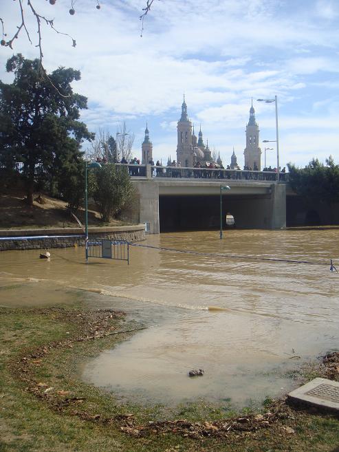 Riada del Ebro el 1 de marzo de 2015 a su paso por Zaragoza. 20
