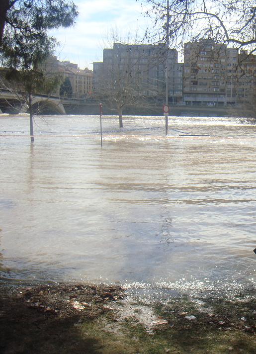 Riada del Ebro el 1 de marzo de 2015 a su paso por Zaragoza. 21
