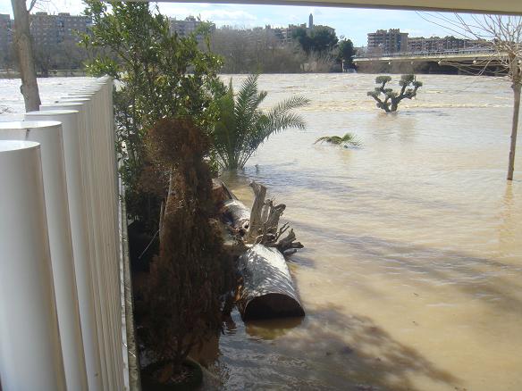 Riada del Ebro el 1 de marzo de 2015 a su paso por Zaragoza. 32