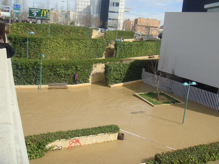 Riada del Ebro el 1 de marzo de 2015 a su paso por Zaragoza. 43