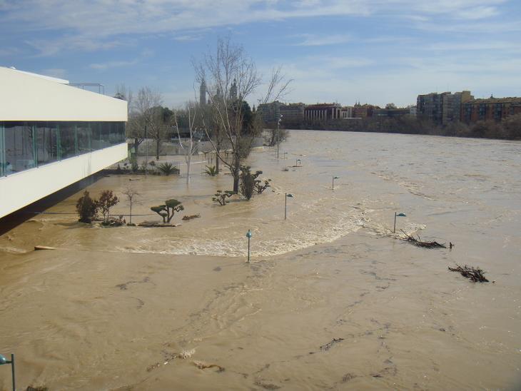 Riada del Ebro el 1 de marzo de 2015 a su paso por Zaragoza. 44