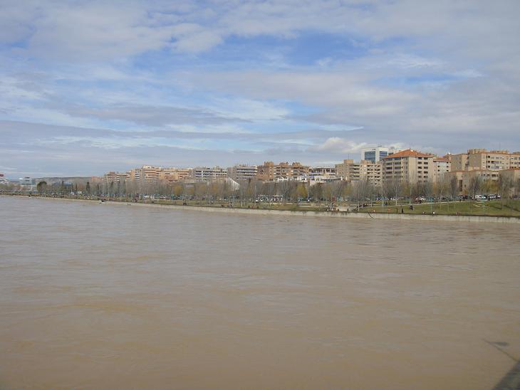 Riada del Ebro el 1 de marzo de 2015 a su paso por Zaragoza. 56