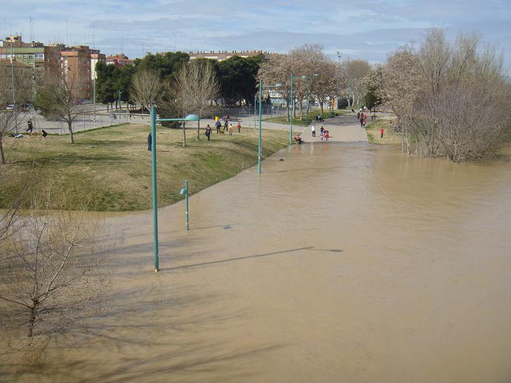 Riada del Ebro el 1 de marzo de 2015 a su paso por Zaragoza. 58